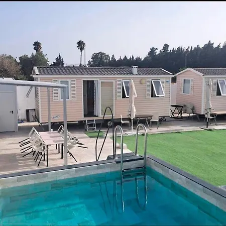 Exclusivo Con Piscina Y Parking Holiday home